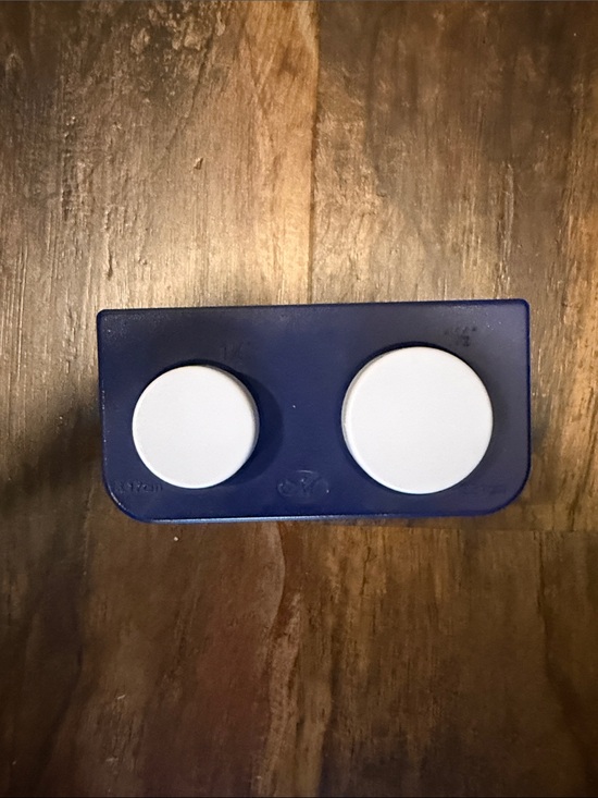Creative Memories Other - Creative Memories Blue and White Two-Size Circle Punch